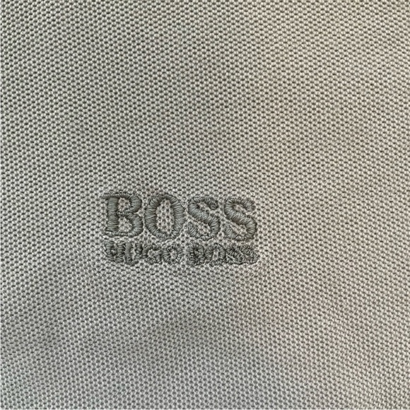 Olive Green Hugo boss (XL) - Picture 3 of 8